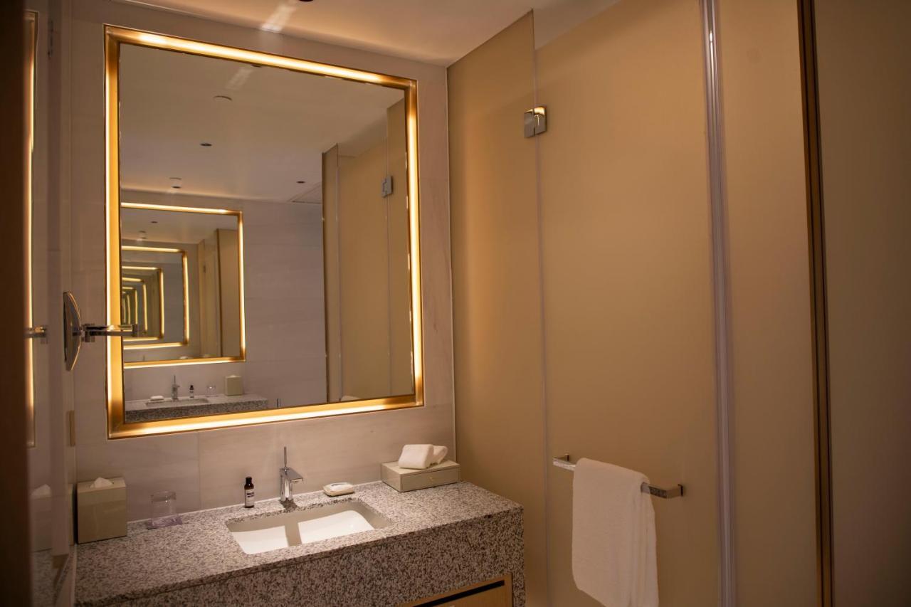 Hyatt Regency Ningbo Hangzhou Bay Экстерьер фото